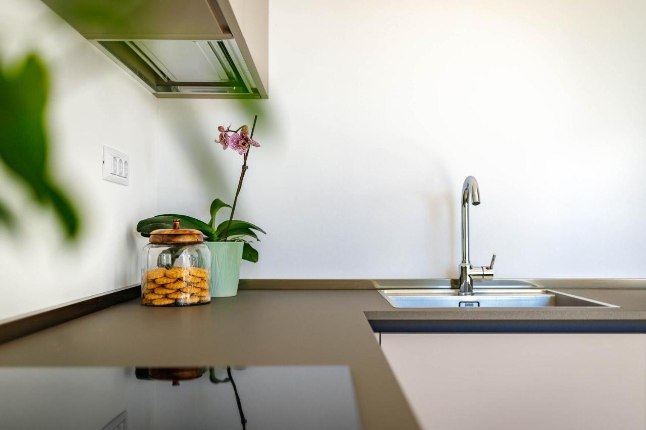 Apartment Klara Krk Town Eksteriør billede